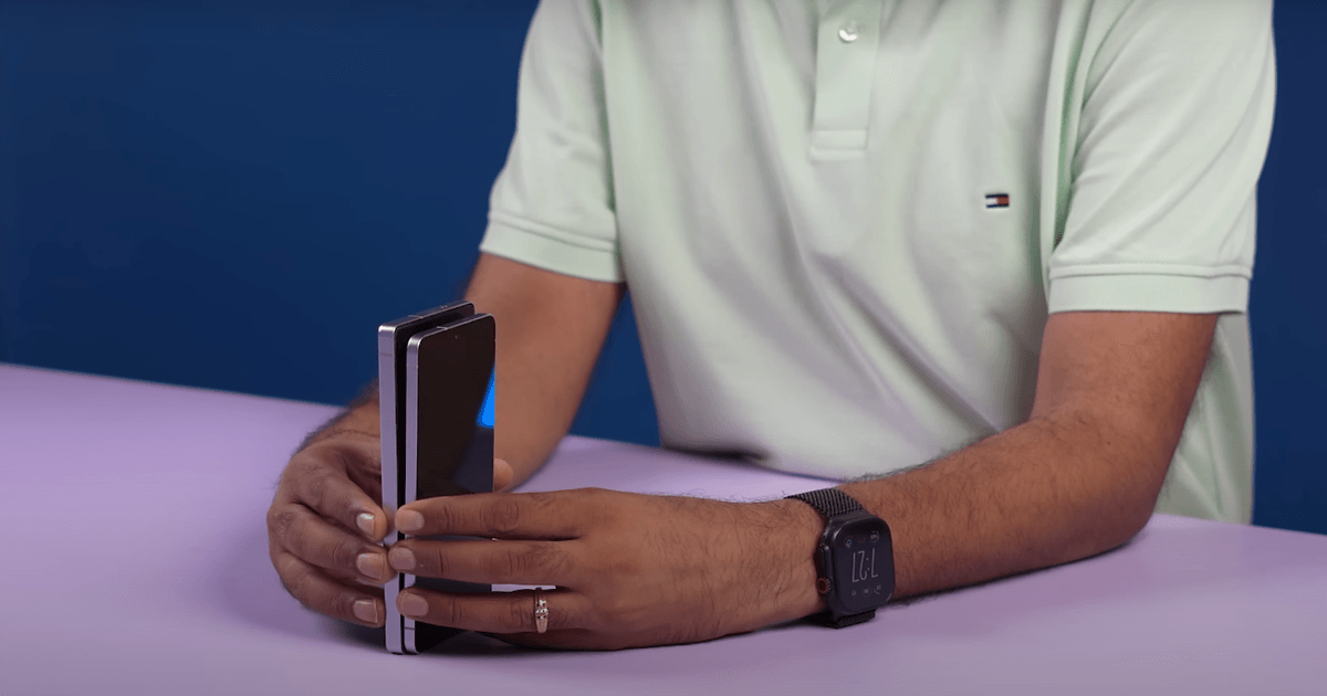 Compare Samsung Galaxy S25 Edge smartphone with Samsung Galaxy S25 Ultra smartphone.