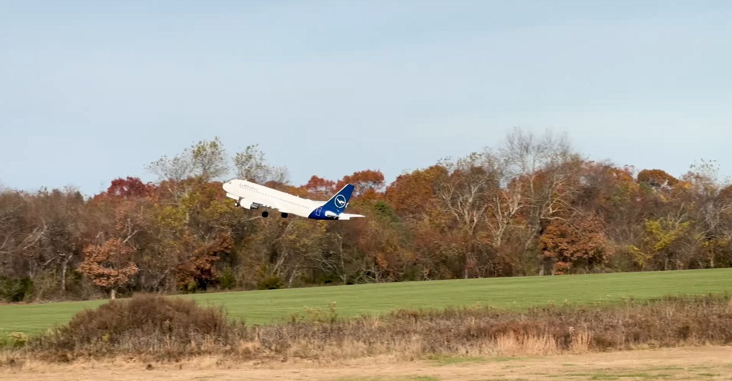 Airbus calls for immediate A320 software rollback