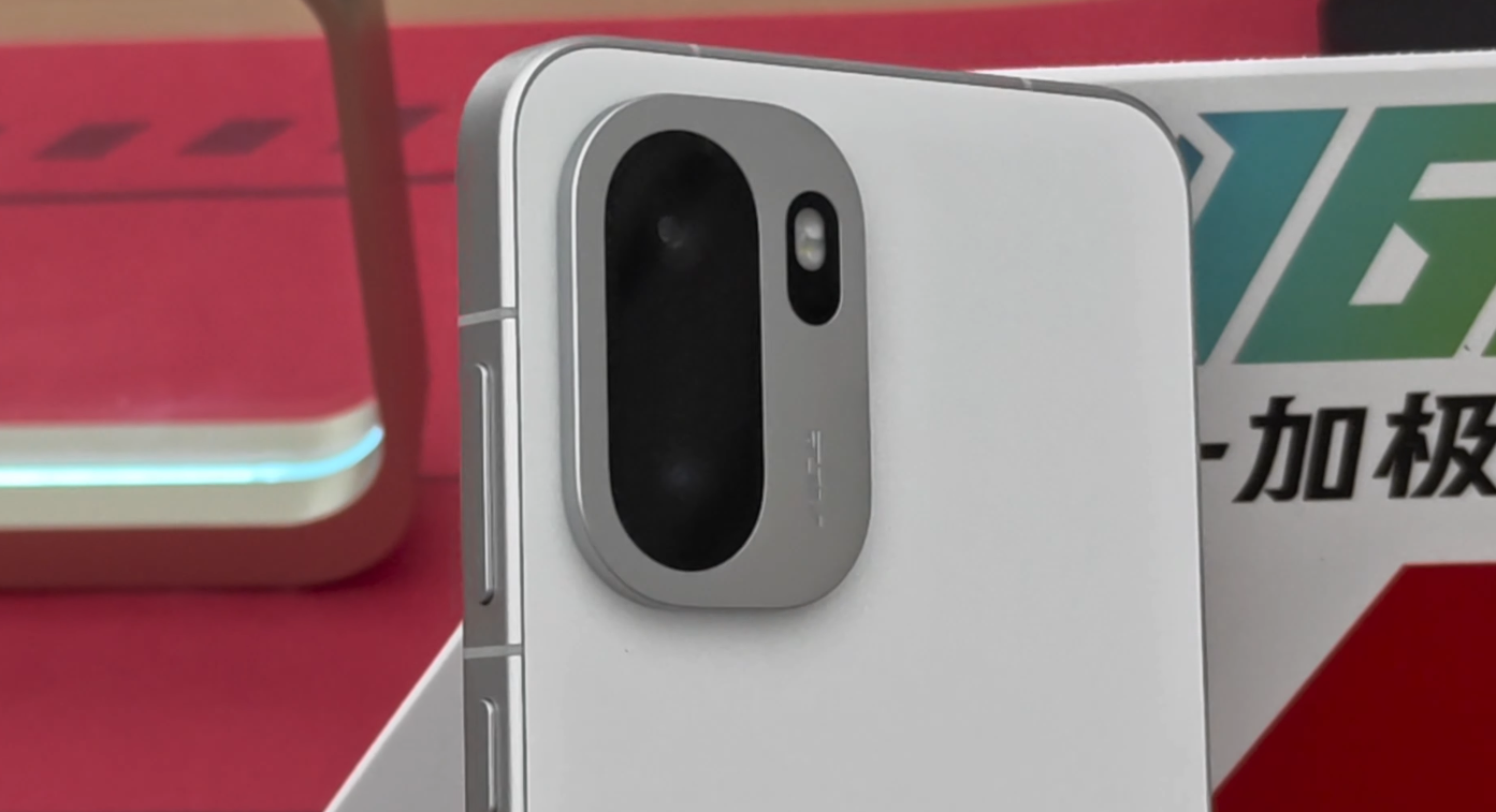 Early OnePlus Turbo benchmarks excite smartphone enthusiasts in Canada