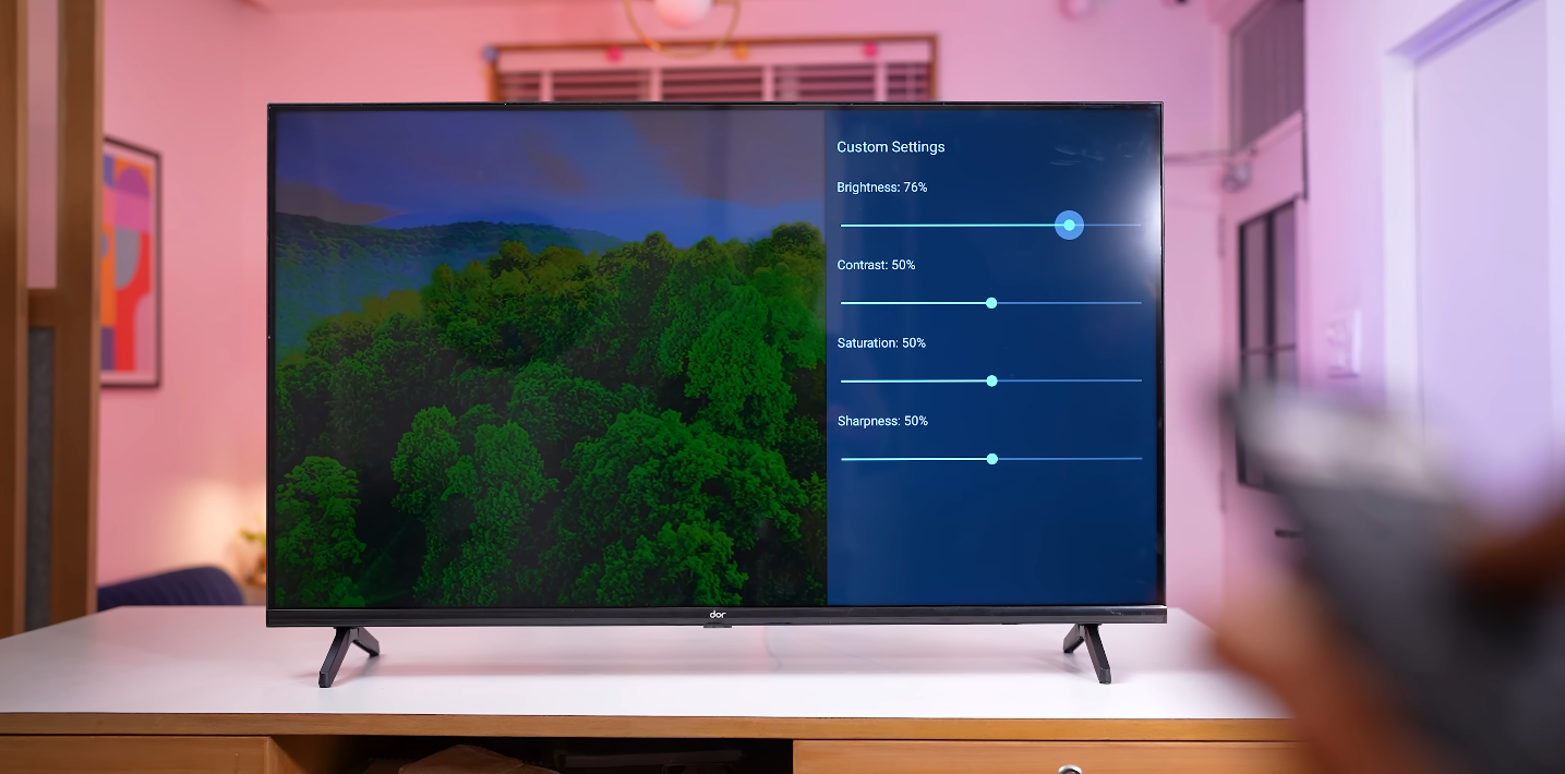 Free Sky alternative launches with premium-style features in the UK