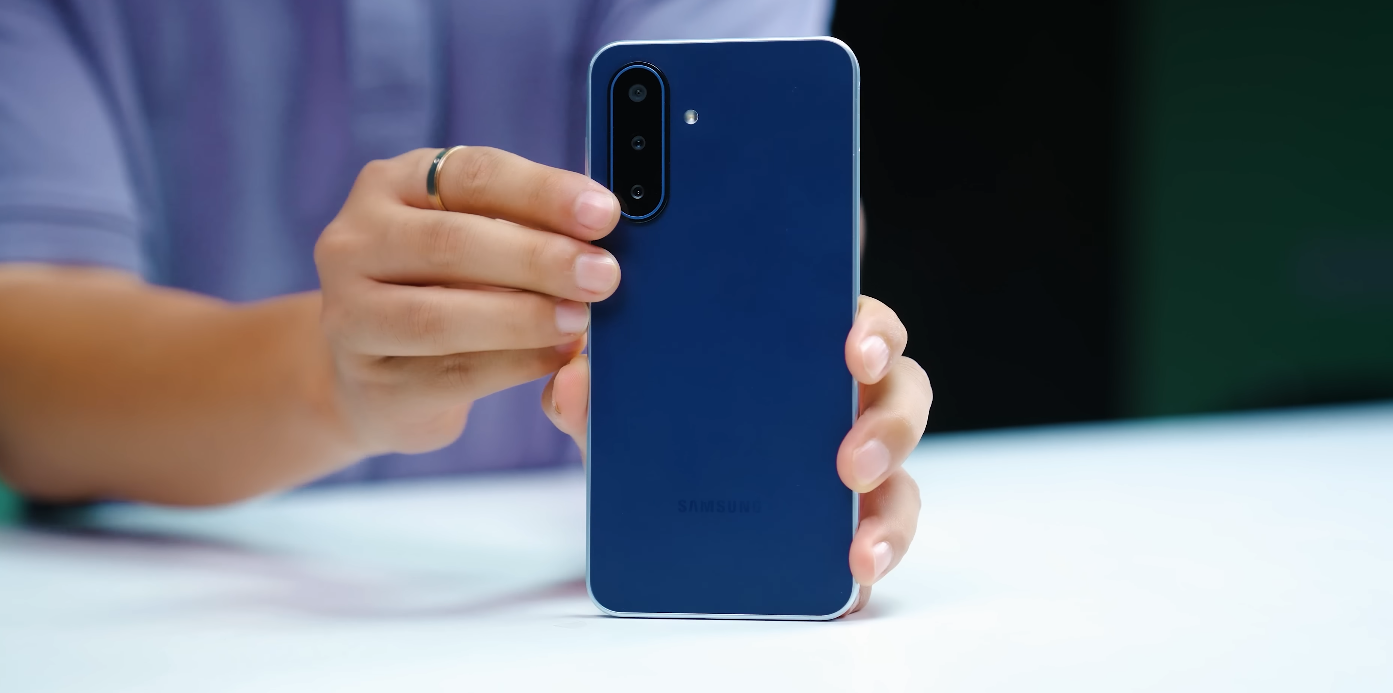 Galaxy M17 5G compare 4 GB vs 8 GB variant – which to choose