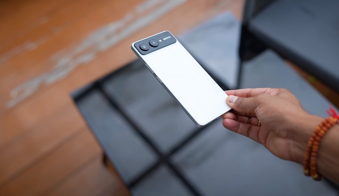 LAVA Blaze Amoled 2 Availability Confirmed for Canada