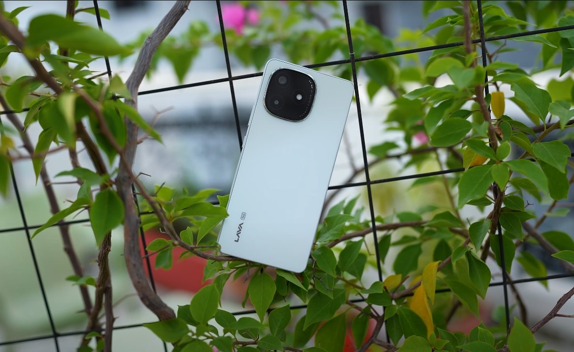 LAVA Play Ultra 5G Delivers More Than Expected At This Price