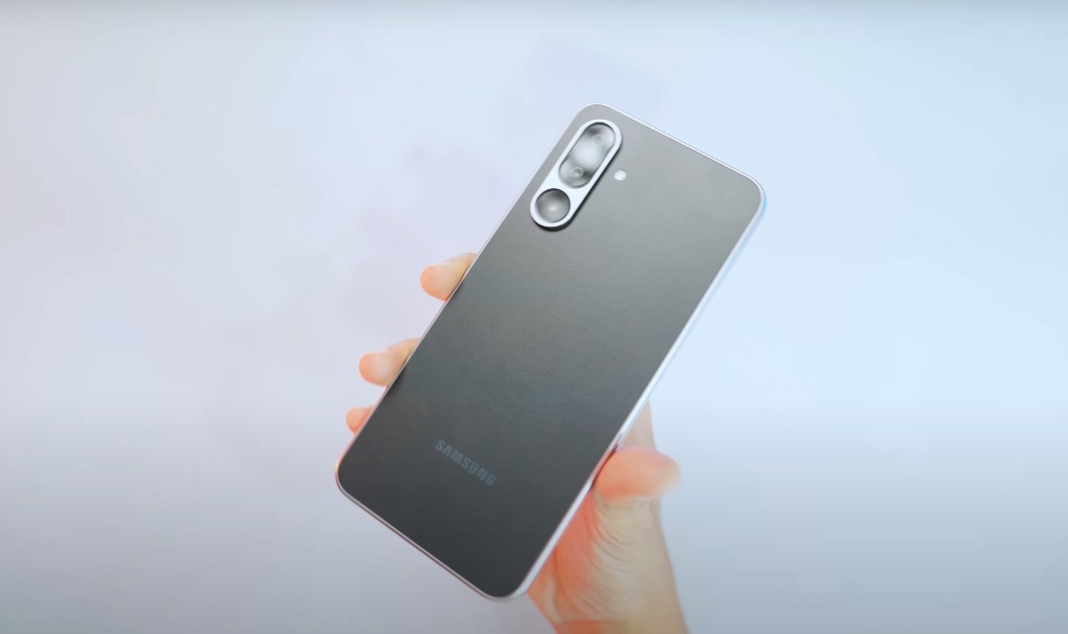 Long Screen Time Doesn’t Bother Galaxy F36 5G Users