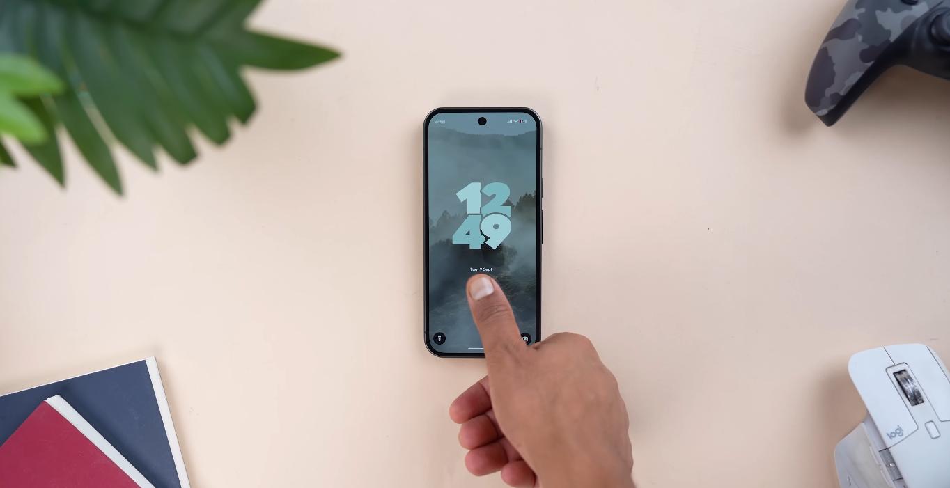 Massive UK Black Friday savings hit Google Pixel 10 today