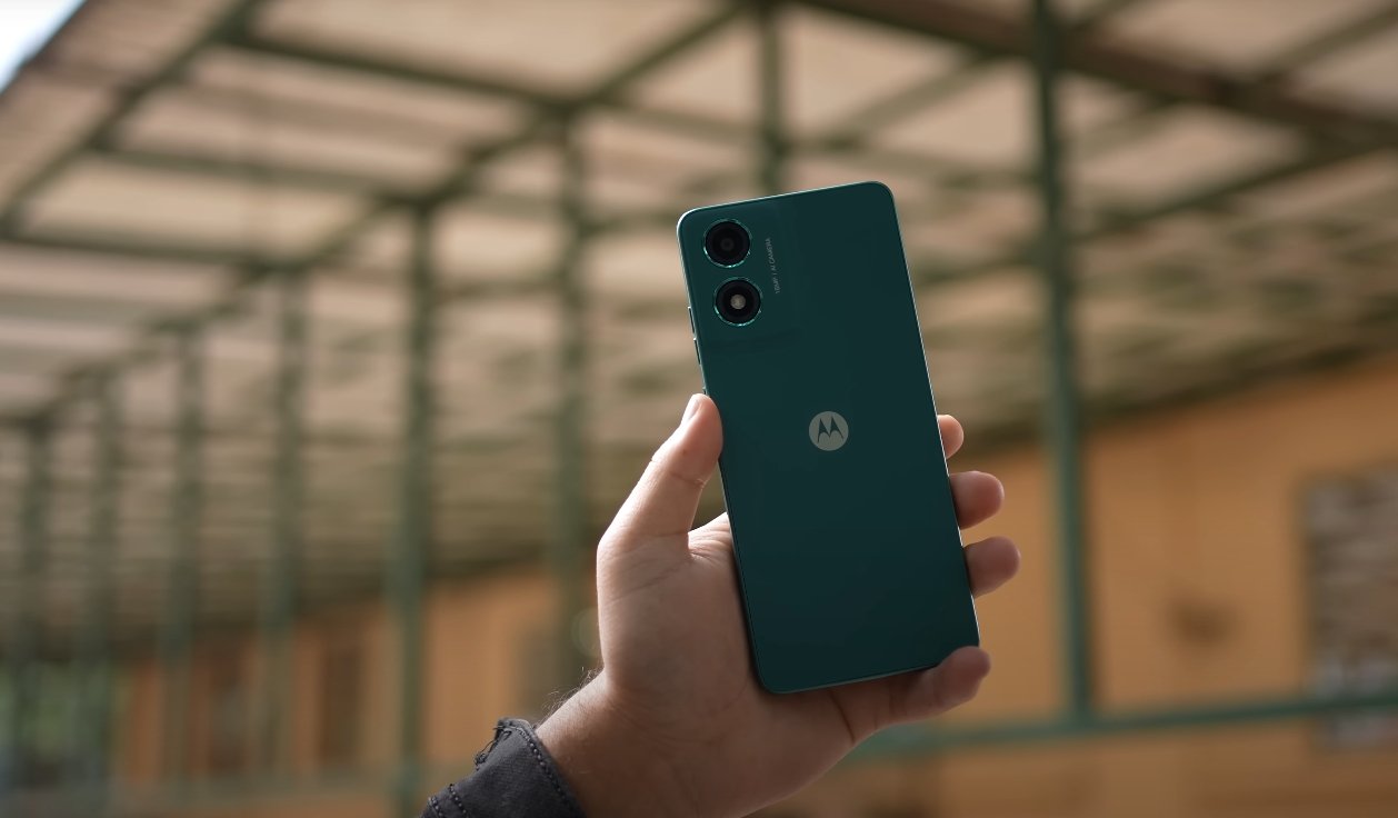 Moto G06 Power eco leather finish USA color palette