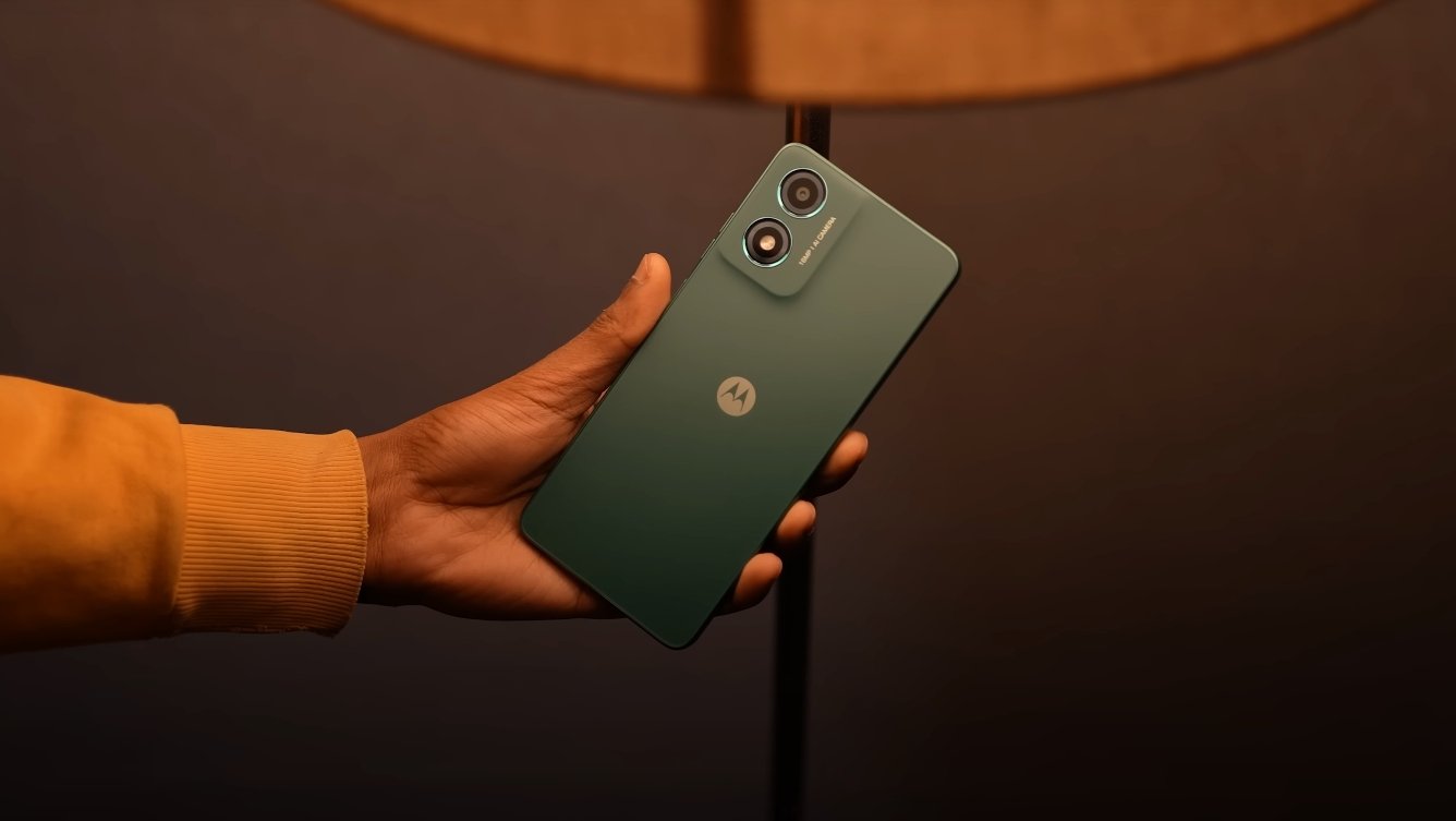 Moto G06 Power weight and handling for USA users