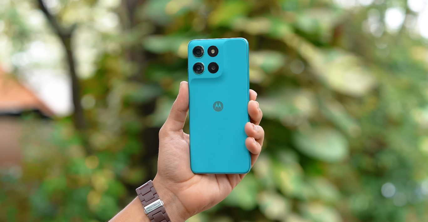 Moto G67 Power display refresh rate impresses users