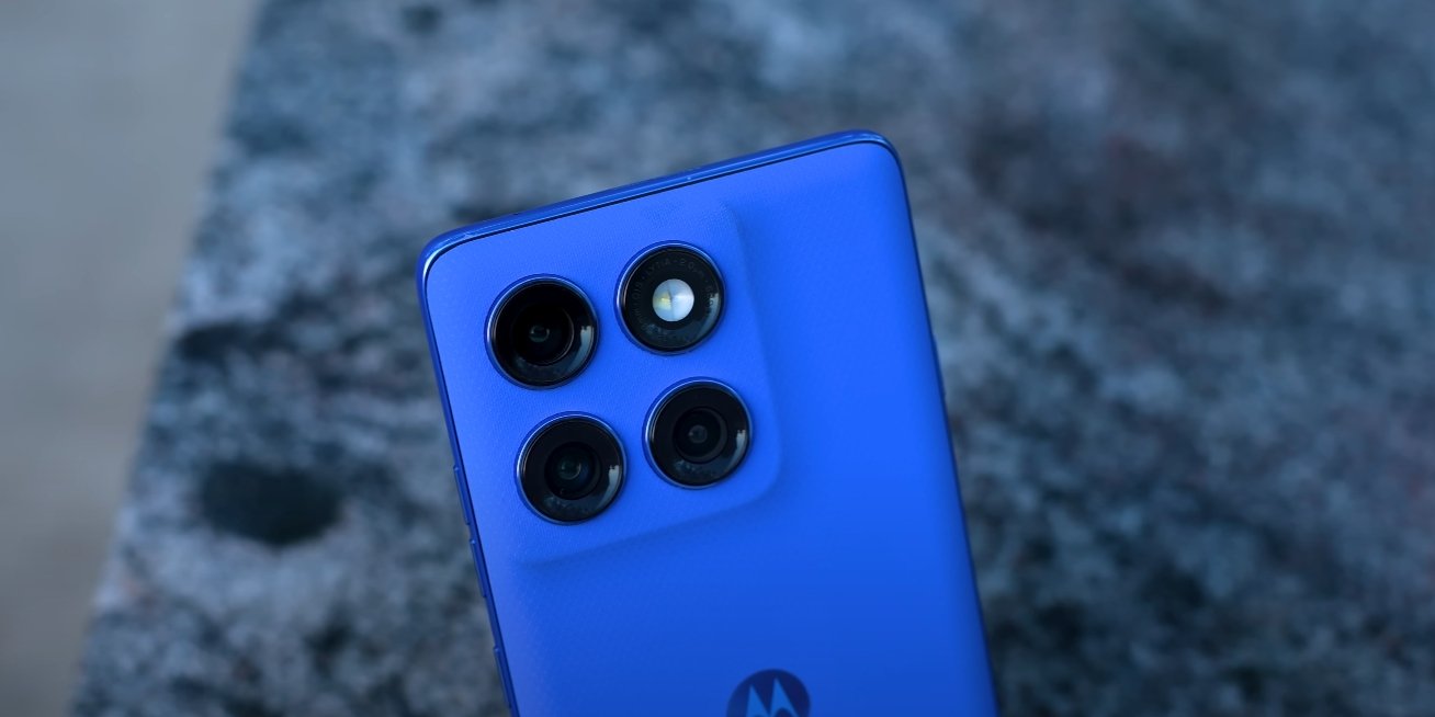 Motorola Edge 70 design and display features revealed