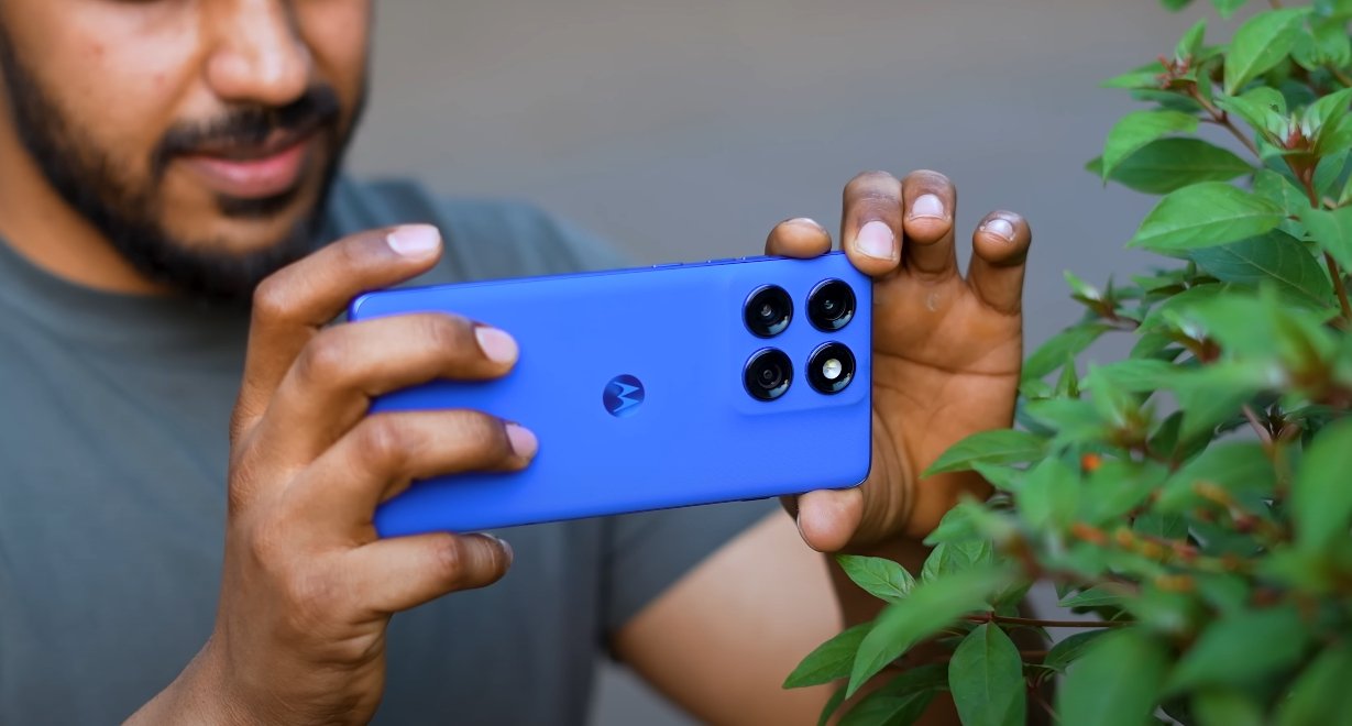 Motorola Edge 70 software update policy and UI changes