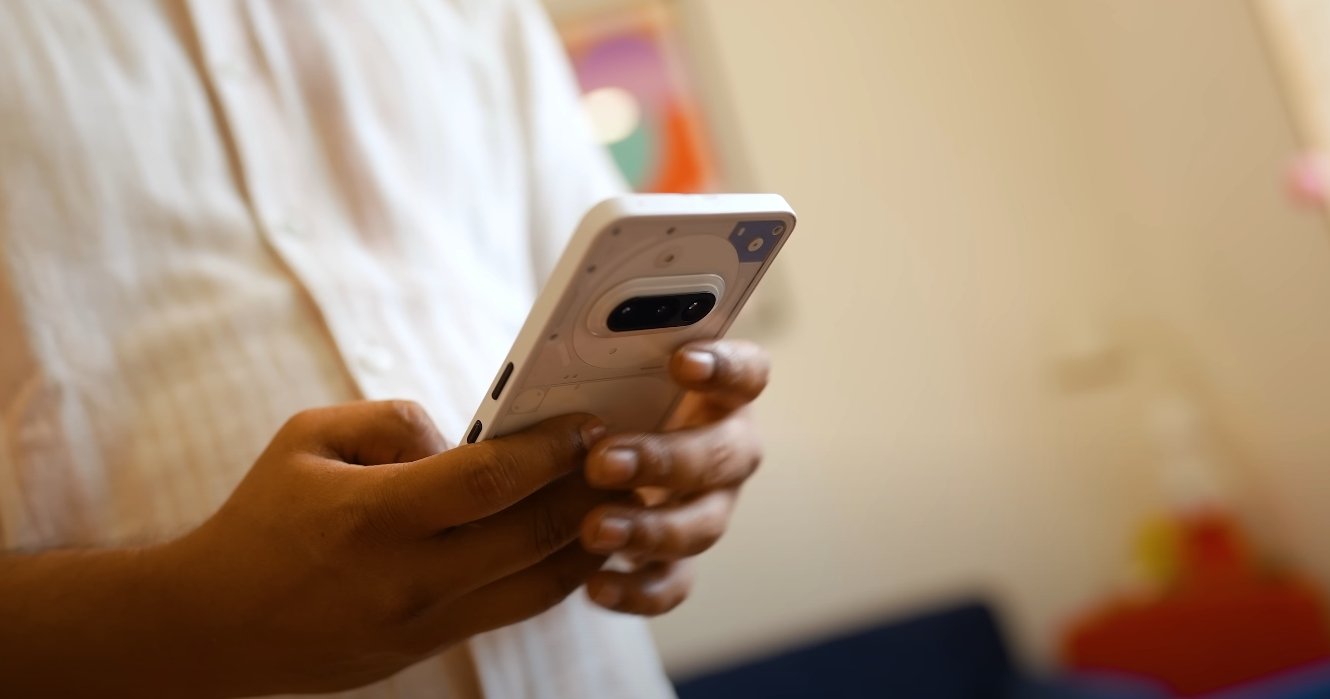 Nothing Phone 3A Lite vs OnePlus 11R gaming comparison