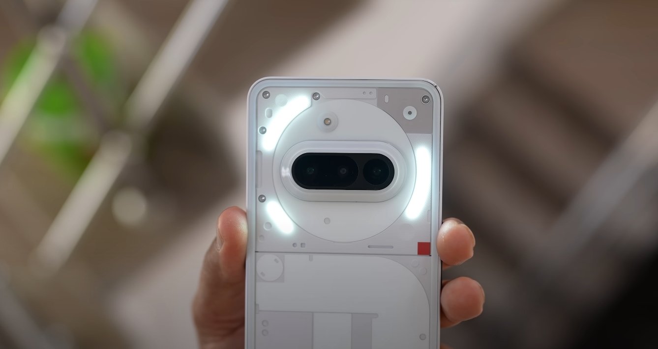 Nothing Phone 3A Lite vs OnePlus 12R Speed Comparison