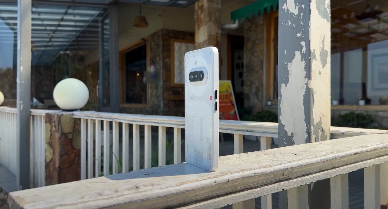 Nothing Phone 3A Lite vs Pixel 9a early comparison review