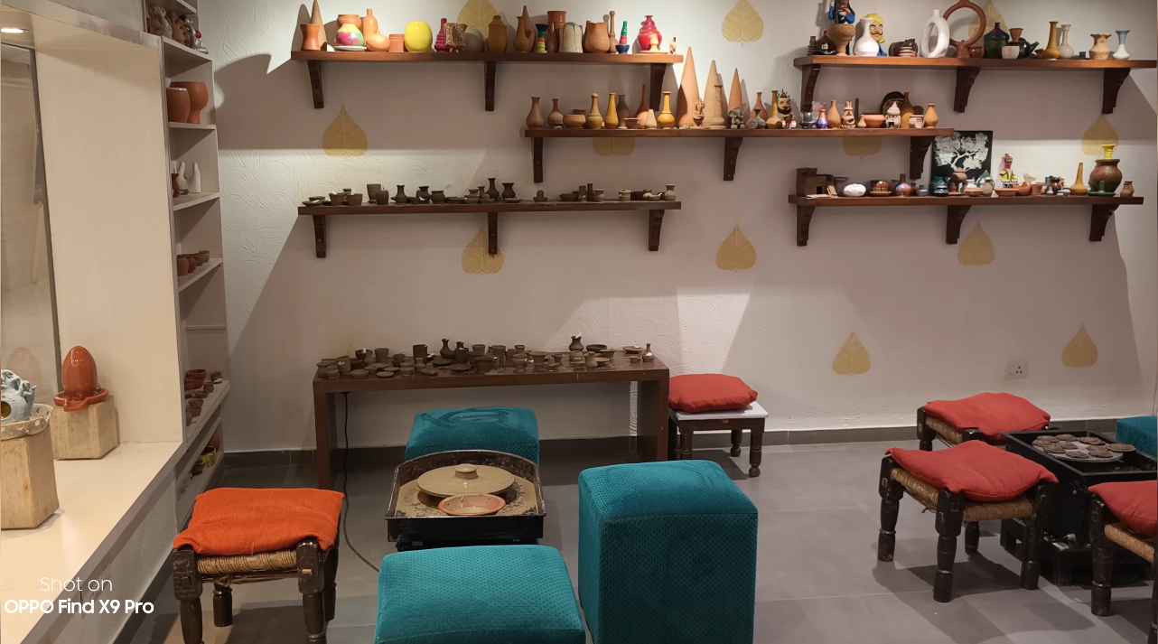 OPPO Find X9 Pro vs foldables is a large flat phone still the smarter buy