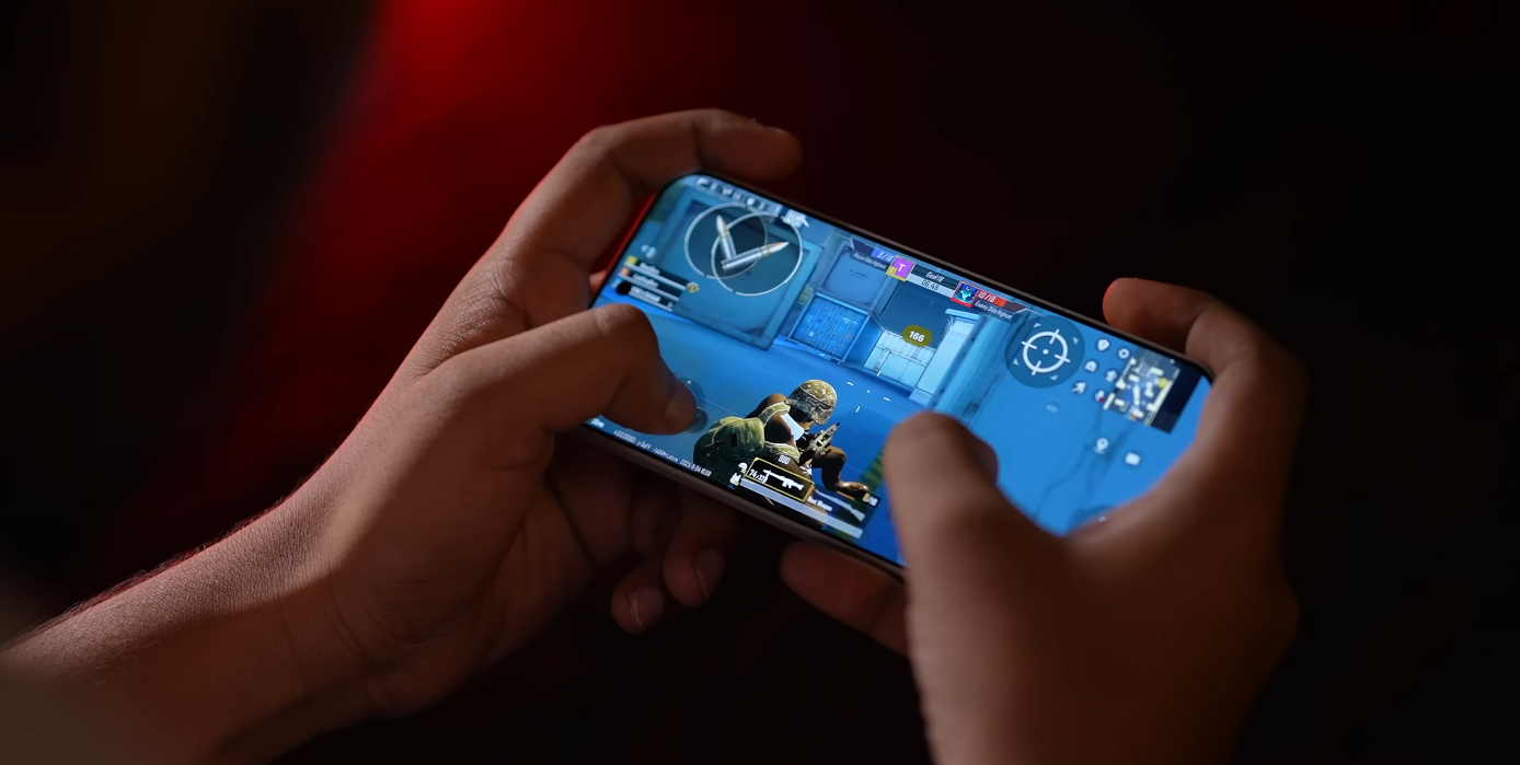 OnePlus 15 vs Asus ROG Phone 9 gaming phone or all-rounder flagship