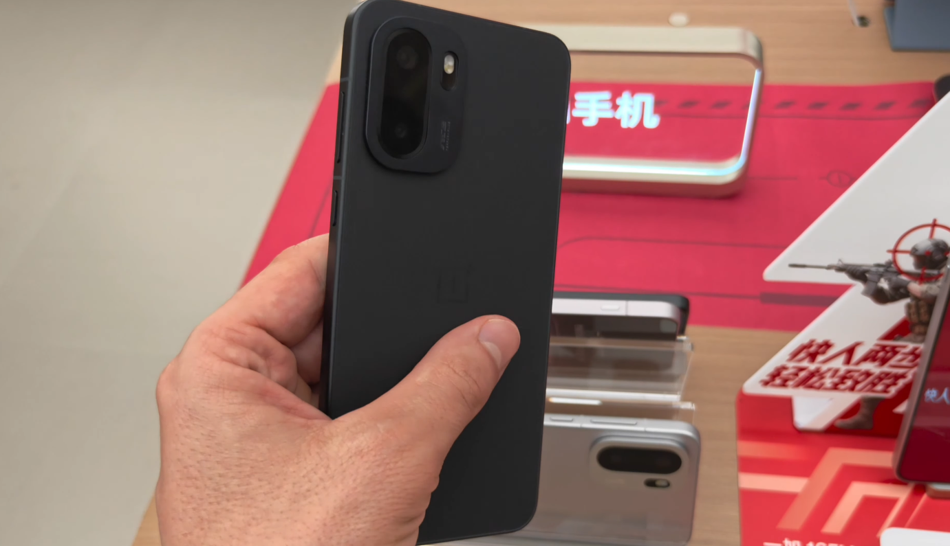 OnePlus Turbo rumors dominate online searches in Canada this week