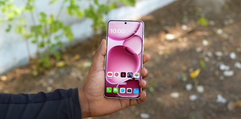 Oppo Find X8 Ultra display refresh rate and HDR quality