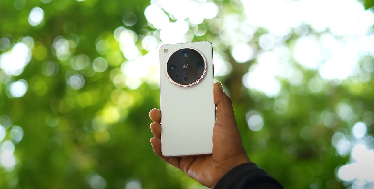 Oppo Find X8 Ultra vs Galaxy S25 Plus feature difference