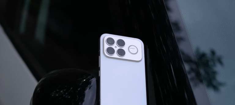 POCO F8 Pro vs Samsung Galaxy Z Fold6 flat flagship or foldable