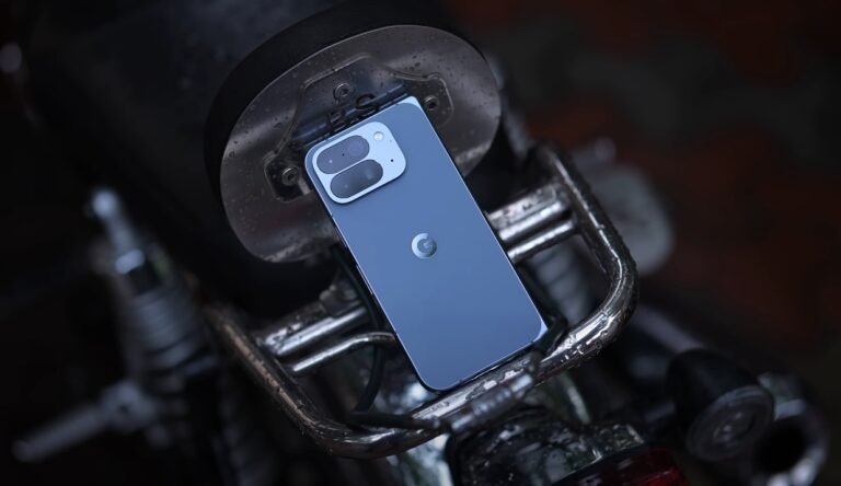 Pixel 10 Pro Fold retail box and accessories revealed