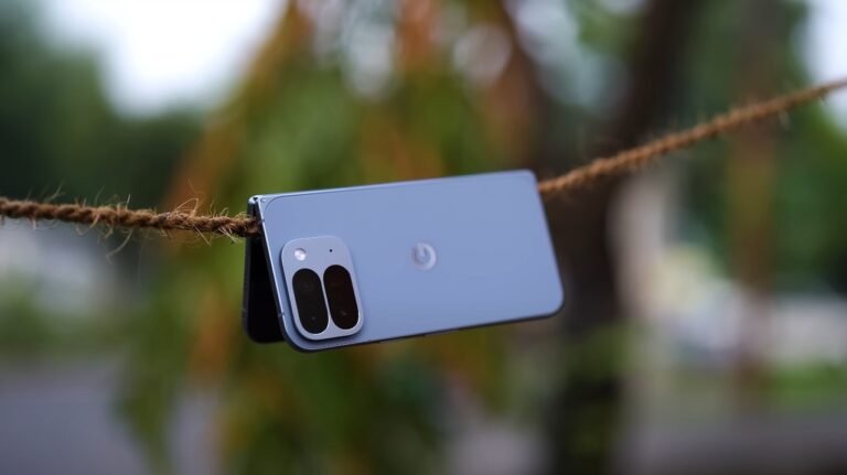 Pixel 10 Pro Fold vs iPhone 16 Pro Max Camera Test