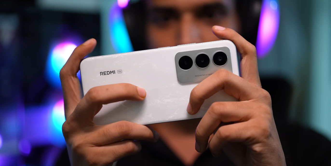 Redmi 15 vs Samsung’s “budget flagship” brand comparison