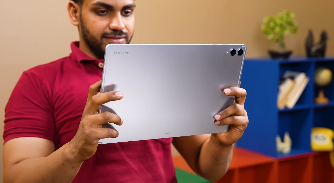 Samsung Galaxy Tab S11 Ultra vs iPad Pro M4 comparison