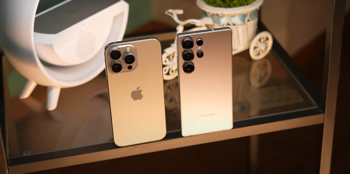 Samsung S25 Ultra VS iPhone 16 Pro Max photo by techsputit.com