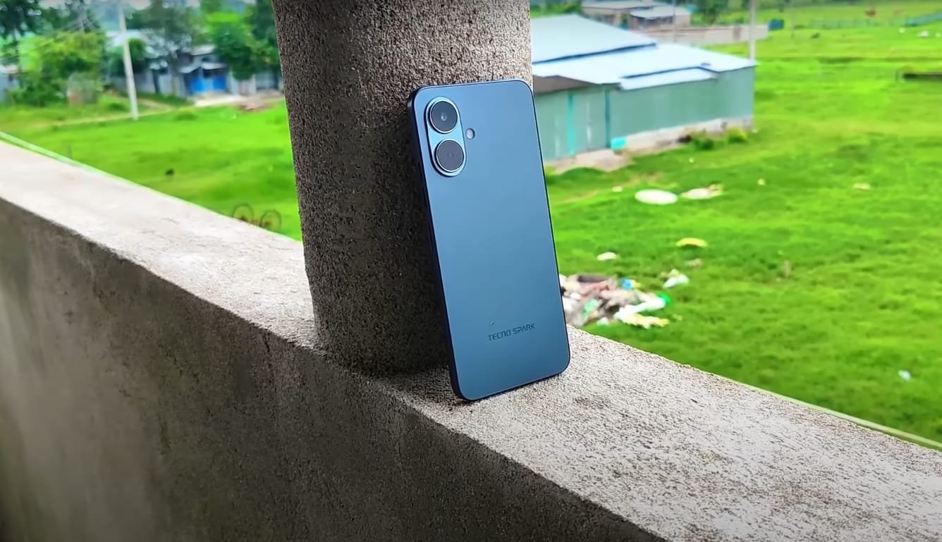 Tecno Spark Go 2 Budget Smartphone Review with Guide