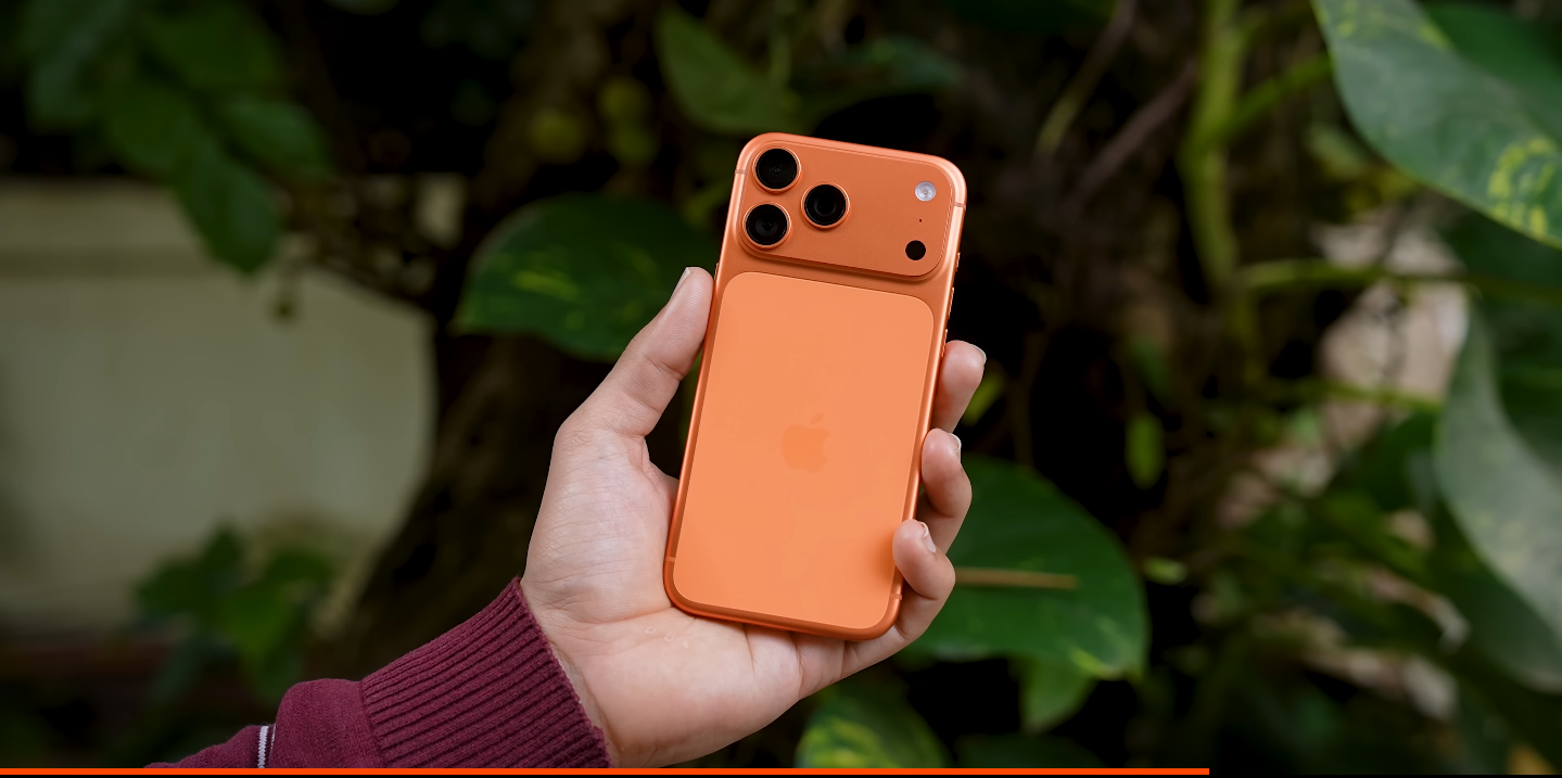 UK Black Friday iPhone 17 deal shocks Apple fans