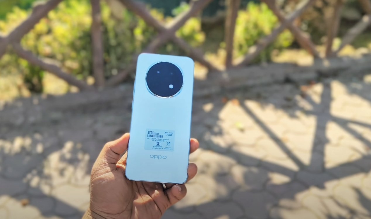 UK Retailers See Good Response For OPPO F29 Pro