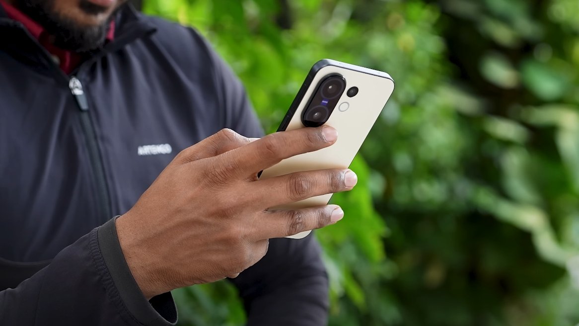 Vivo X300 FE connectivity checked on USA 5G networks