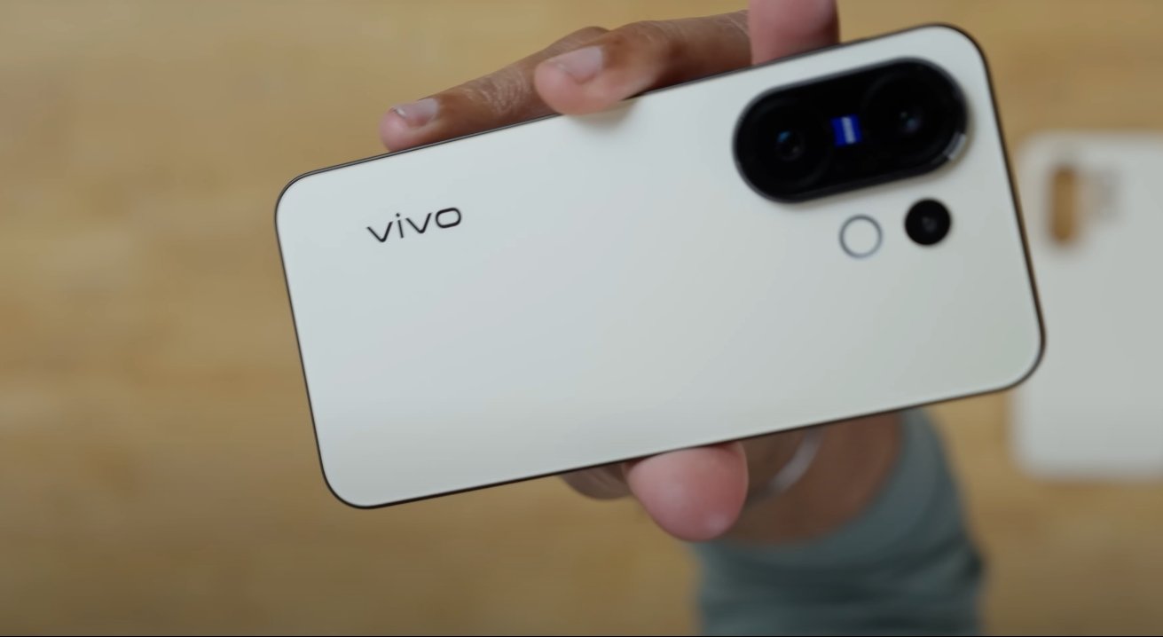 Vivo X300 FE official USA availability begins this week