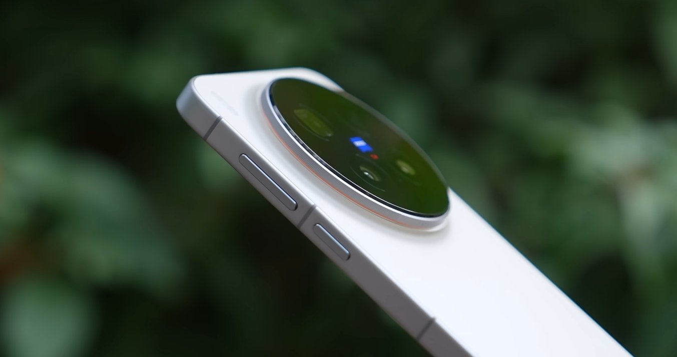 Vivo X300 Pro USA buyers get special trade-in offer