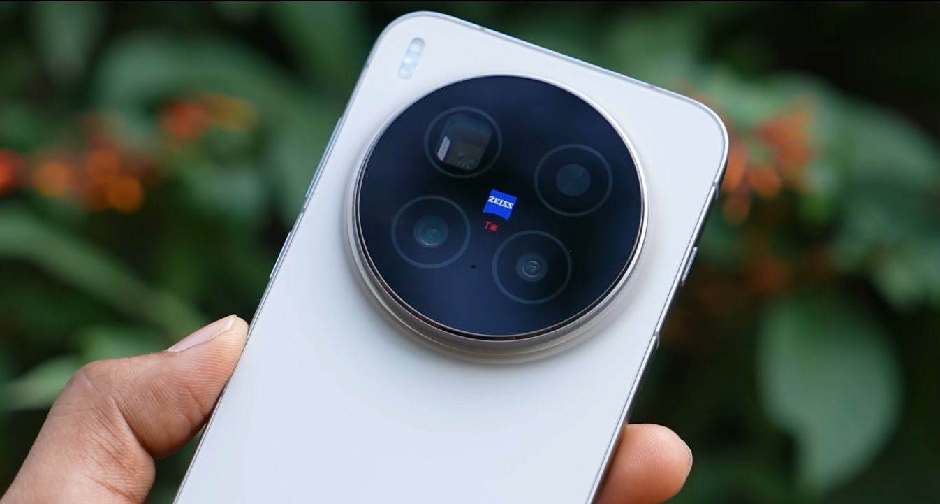 Vivo X300 Pro accessories now available in USA