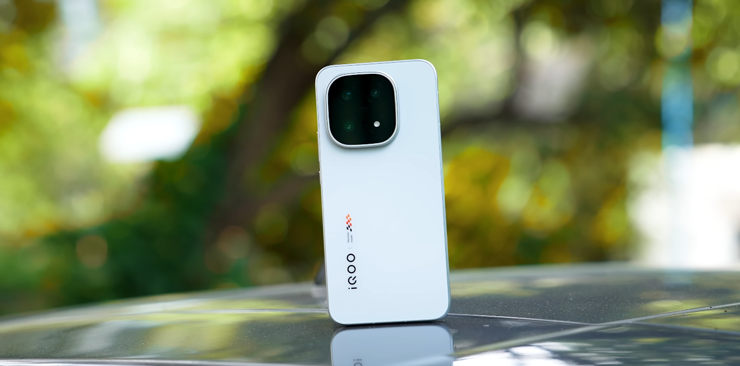 Why iQOO 15 could shake up Canada’s mid range market