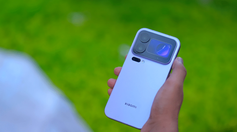 Xiaomi 17 Pro Max vs Samsung Galaxy Z Flip5 big screen vs foldable fun