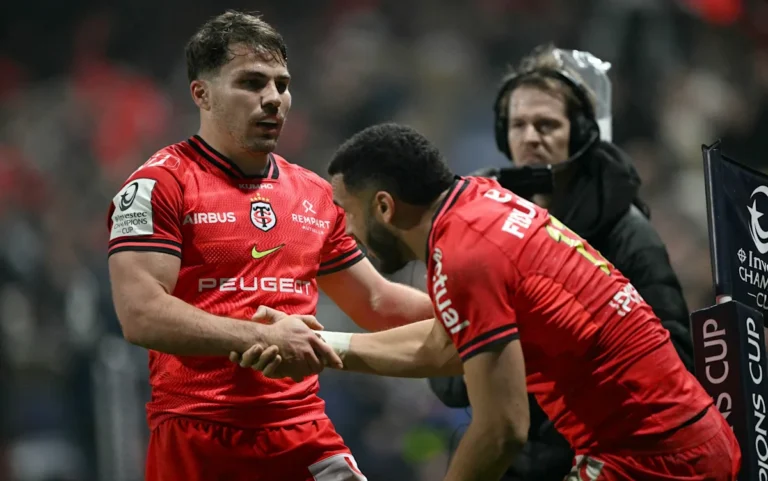 Sale Sharks in action against Toulouse