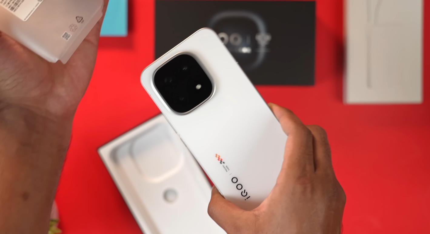 iQOO 15 software update policy may impress UK users